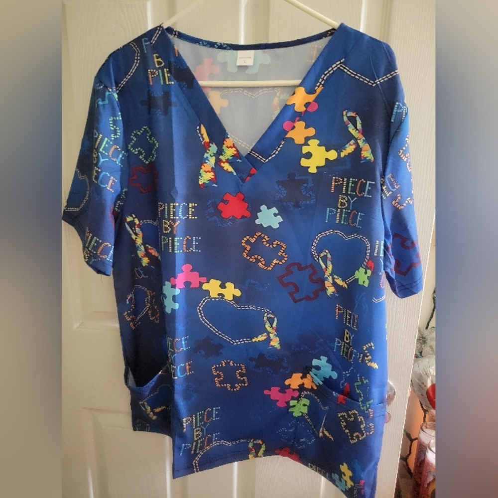 Women's Printed Scrub Top